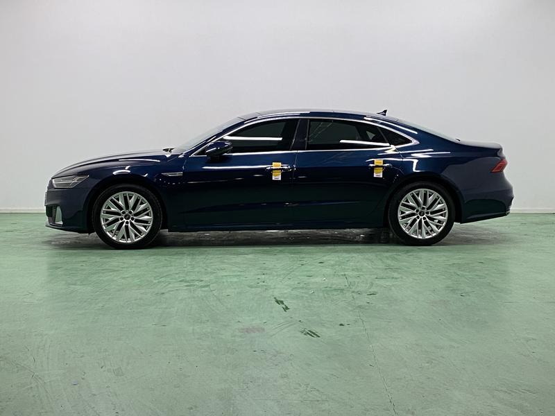 Audi Audi A7L 2024