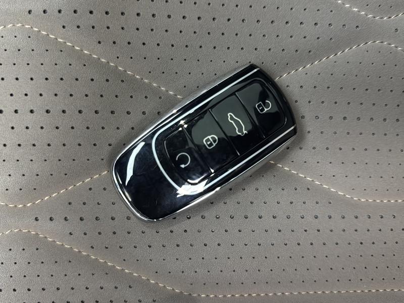 Chery Tiggo 8 PLUS 2025