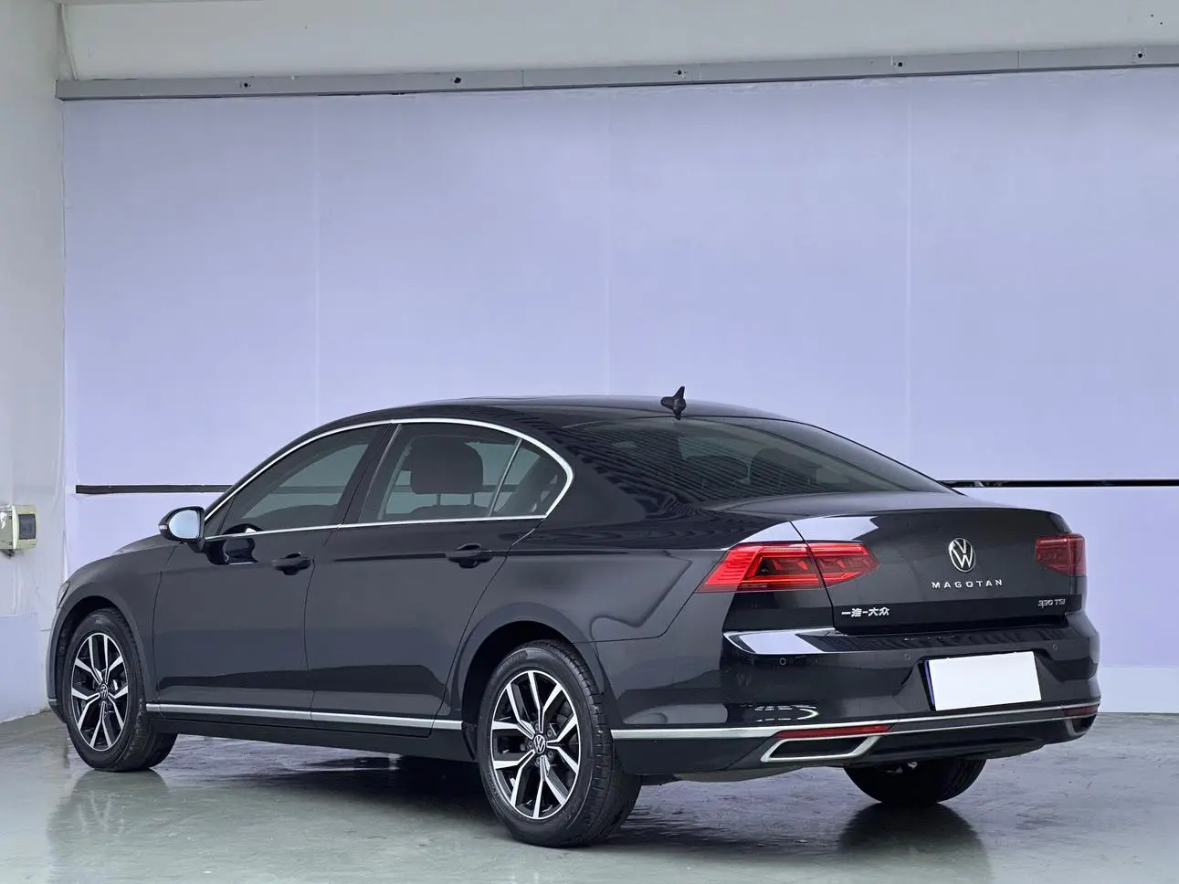Volkswagen Magotan 330TSI DSG leading type