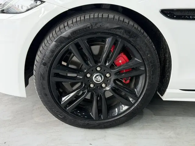 Jaguar Jaguar XEL 2.0T 250PS R-DYNAMIC S Yaohei Sports Edition