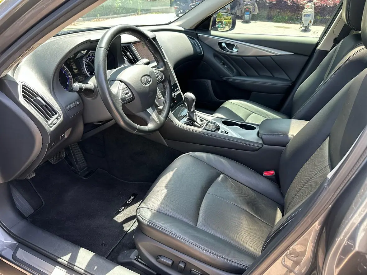 Infiniti Infiniti Q50L 2.0T Enjoy Edition