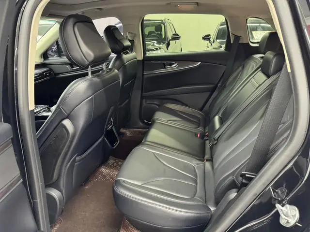 Lincoln Navigator 2.0T four-wheel drive Exclusive Edition