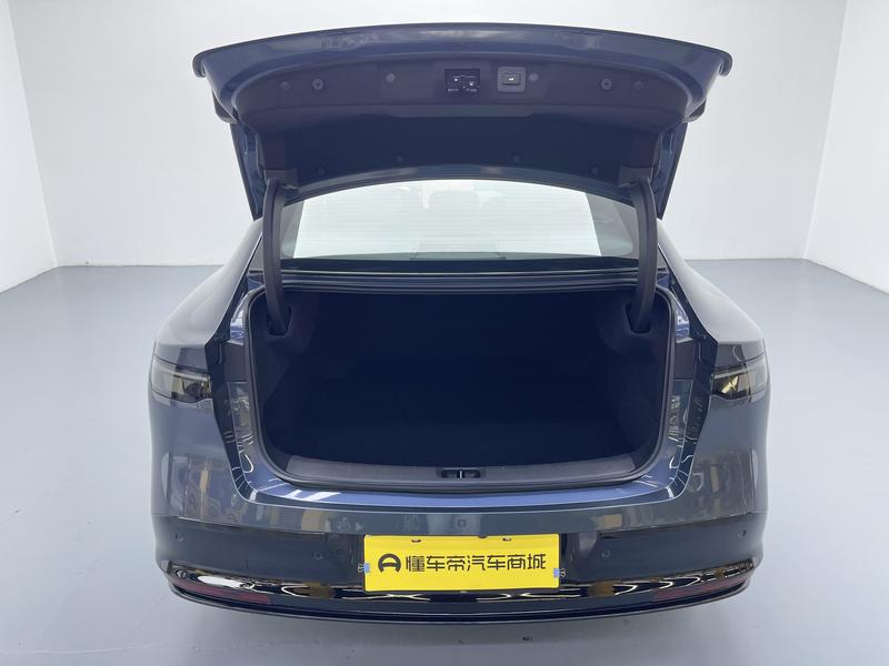 Nissan Nissan N7 2025
