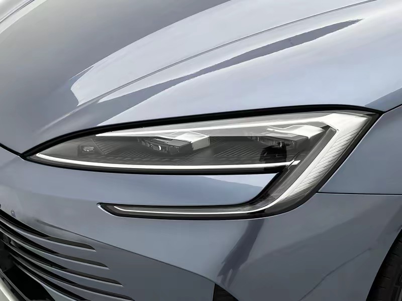 BYD Seal 07DM 2025