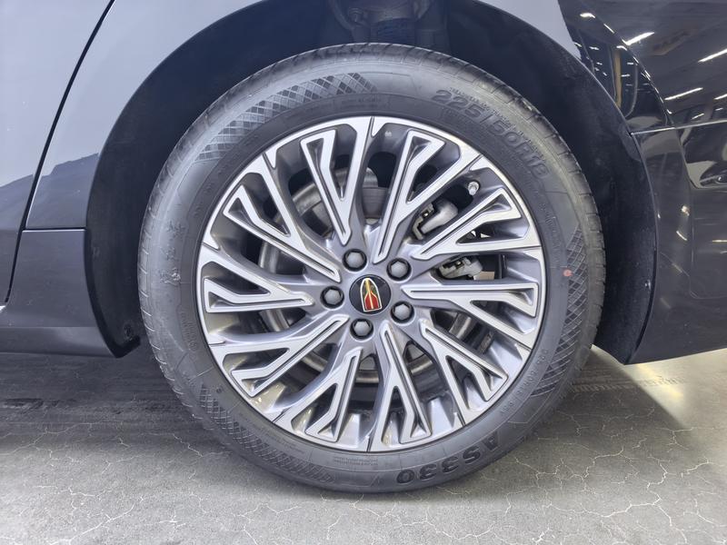 Hongqi Red Flag H5 2023