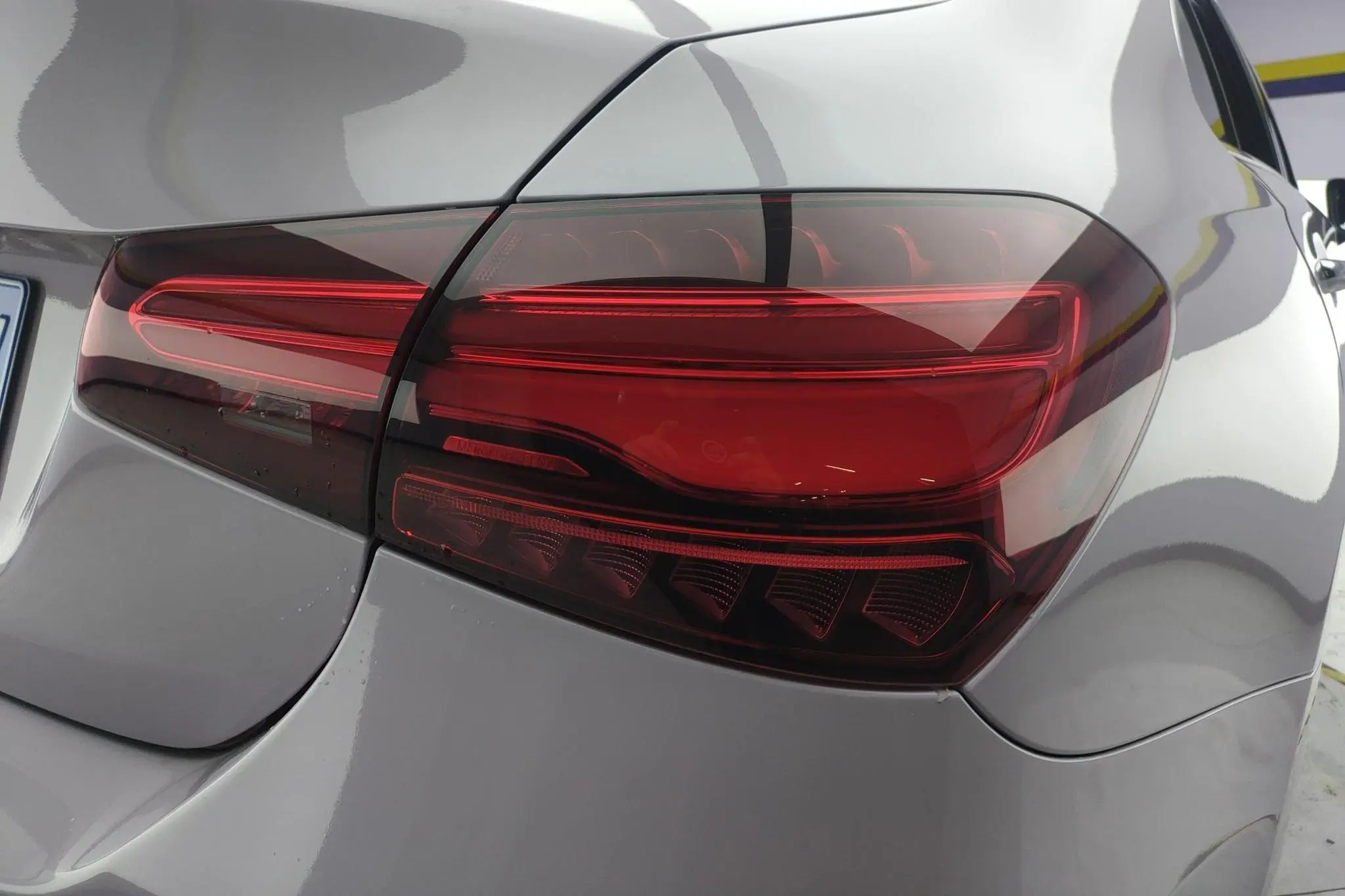 Mercedes-Benz Mercedes-Benz A-class A 200 L sports sedan fashion Version