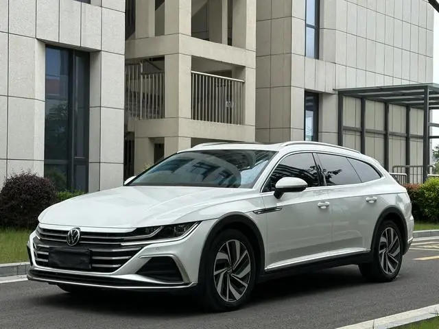 Volkswagen Volkswagen CC Hunting vehicle 330TSI Hunting version