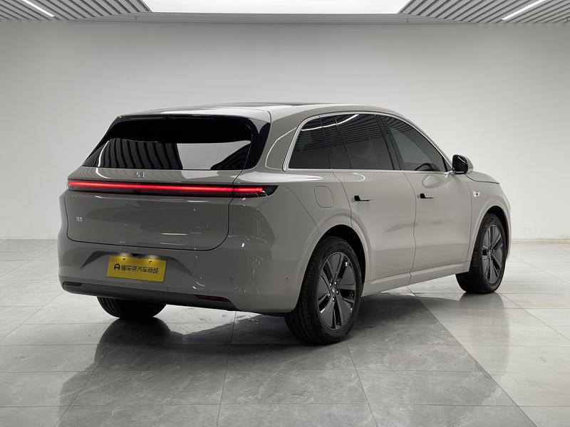 Li Auto Ideal L6 2024