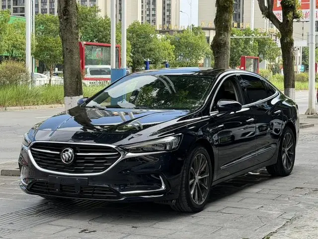 Buick Lacrosse 28T luxury
