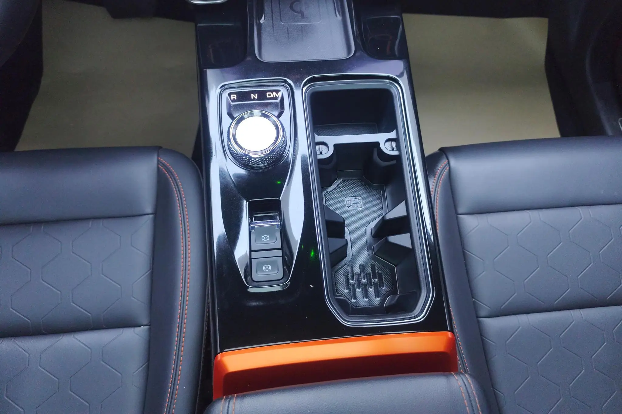 Haval Haval Big Dog 1.5T two-wheel drive side shepherd version