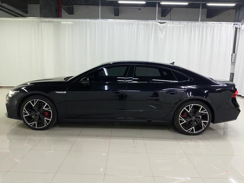 Audi Audi A7L 2024