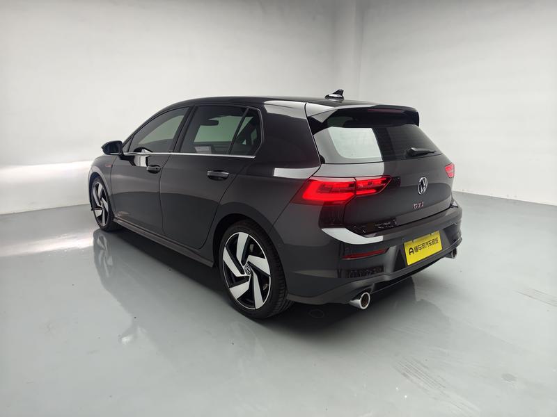 Volkswagen Golf GTI 2023