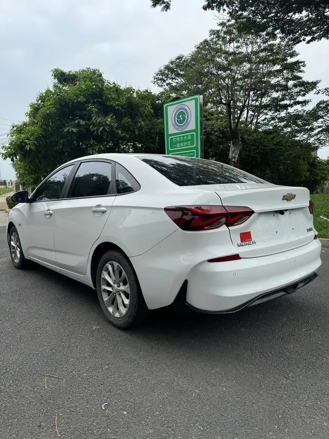 Chevrolet Cruze 1.5L Dual Clutch Enjoy Edition