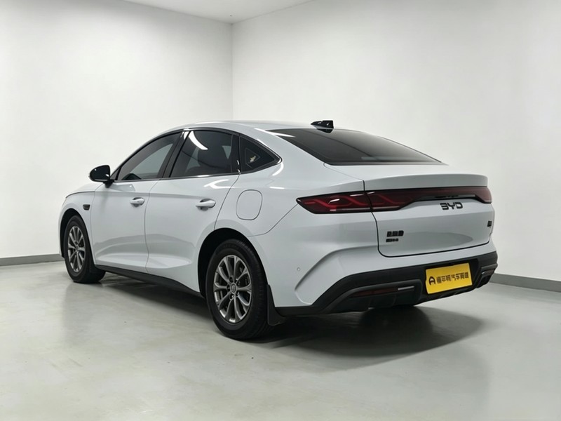 BYD Qin L DM 2025