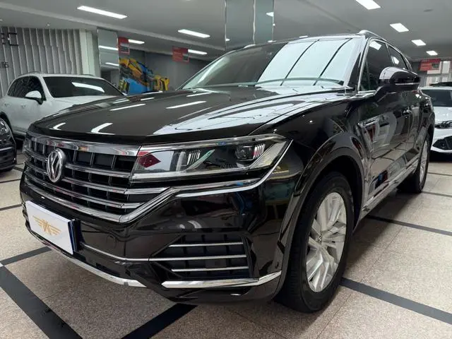 Volkswagen Touareg 2.0 TSI Ruiyi Edition Country VI