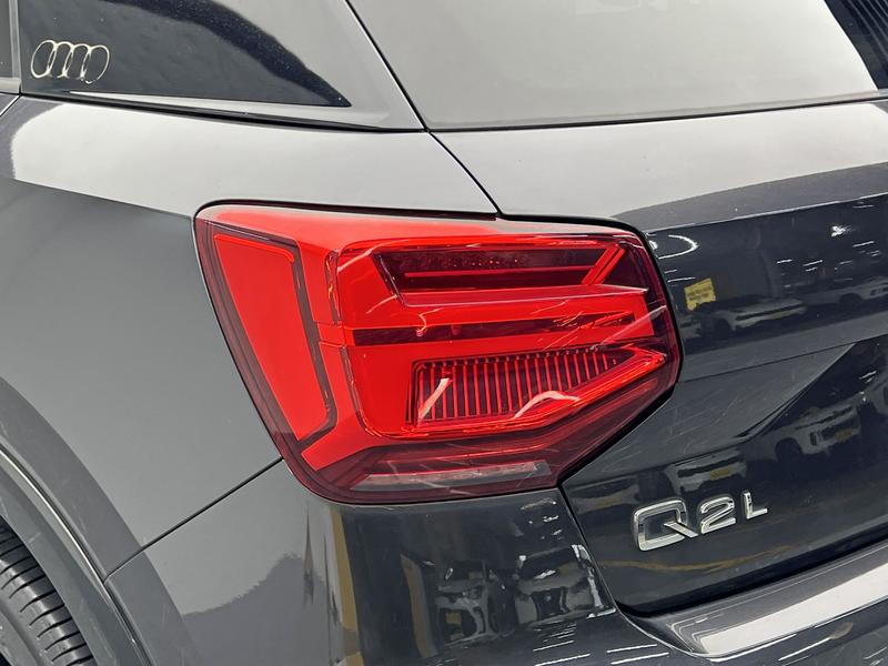Audi Audi Q2L 2018