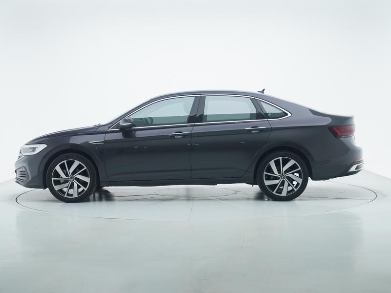 Volkswagen Sagitar 2024