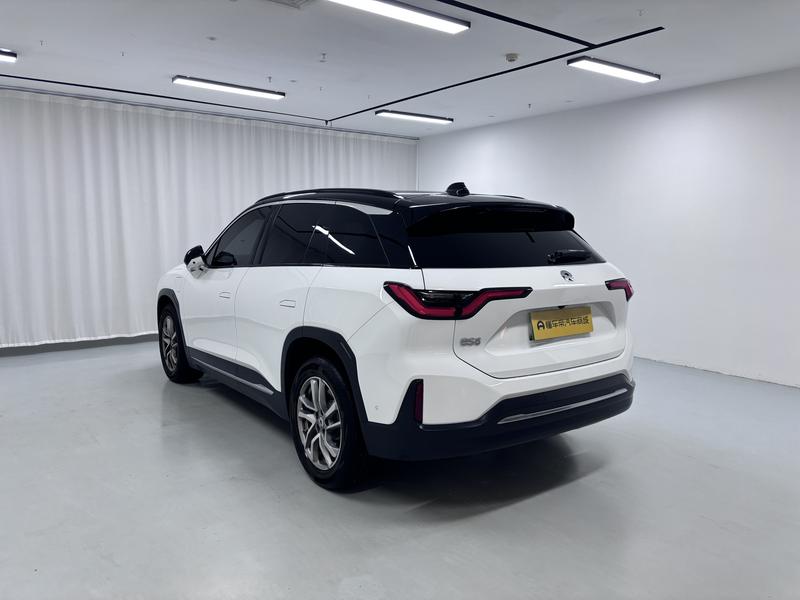 NIO NIO ES6 2020