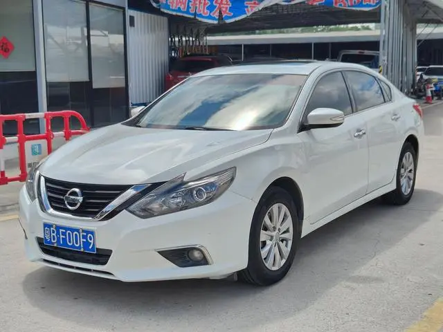 Nissan Teana 2.0 L XL Smart Edition