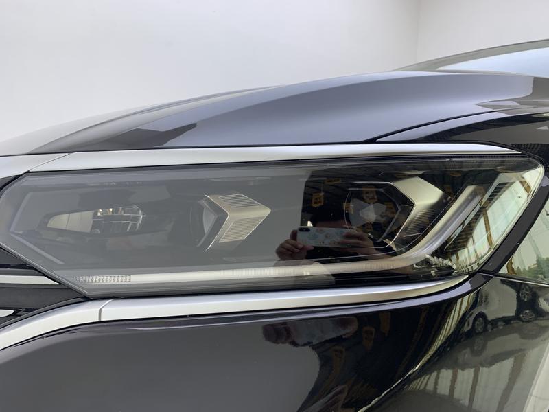 Volkswagen Passat PHEV 2022