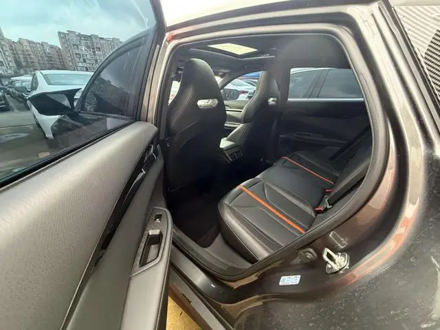Changan Changan UNI-V 1.5T Exclusive type