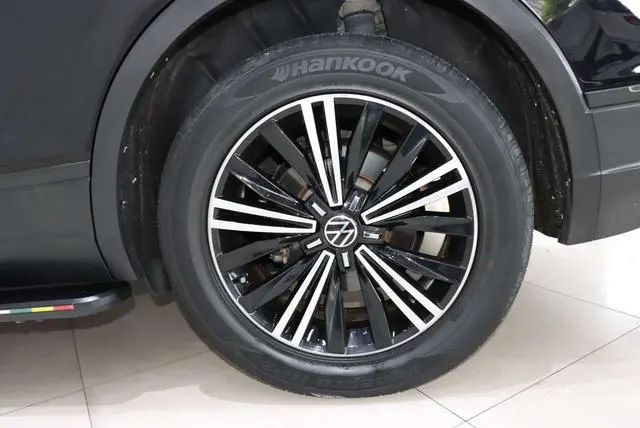Volkswagen Tiguan L 330TSI automatic two-wheel drive comfort edition