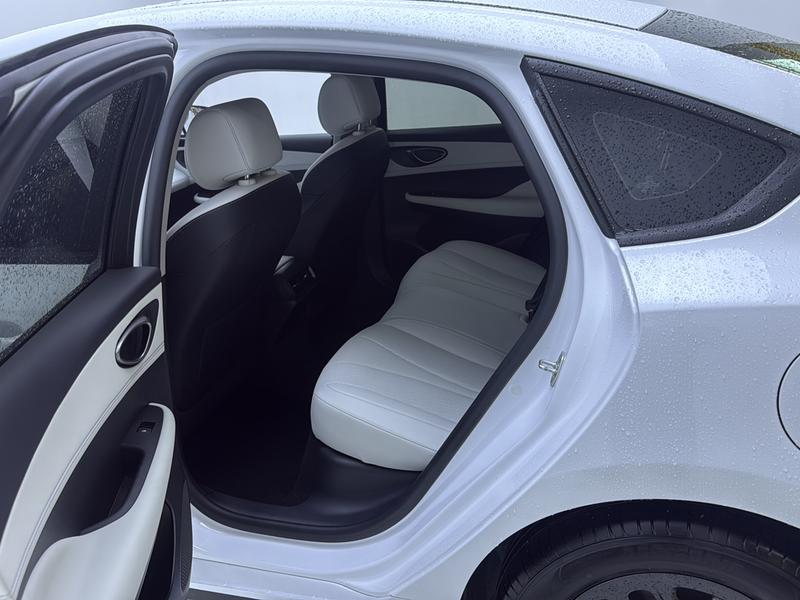 BYD Seal 05DM 2025