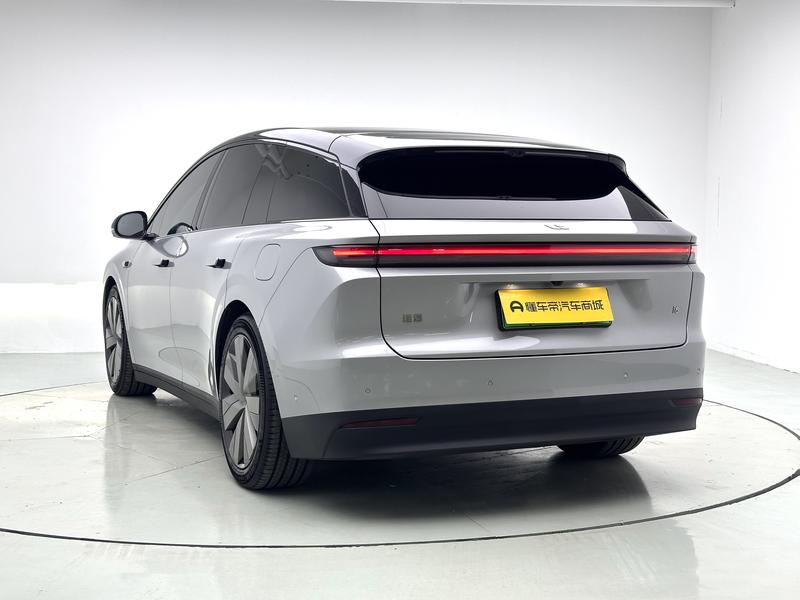 Li Auto Ideal i6 2025