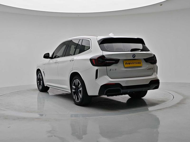 BMW BMW iX3 2023