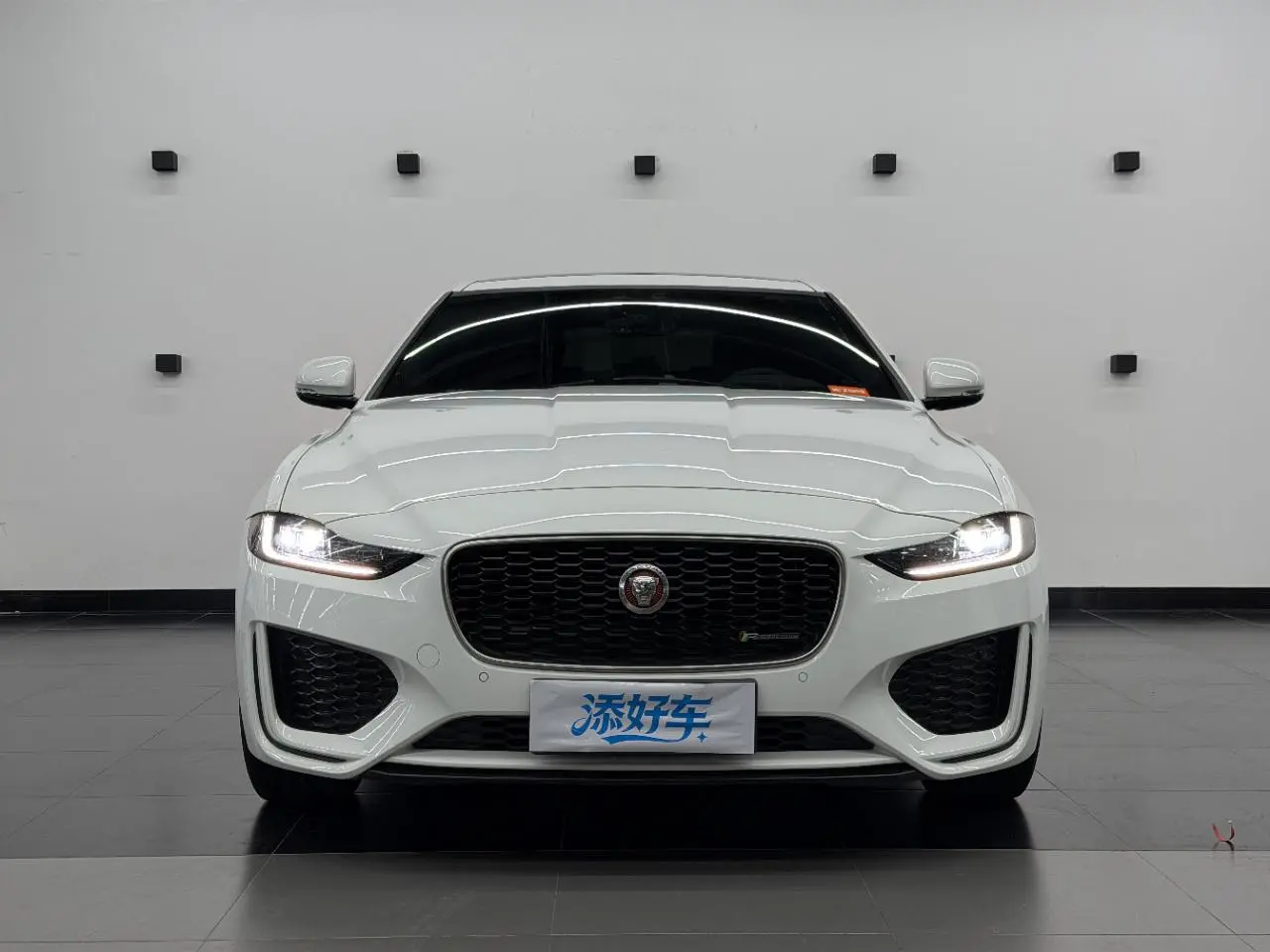 Jaguar Jaguar XEL 2.0T 200PS R-DYNAMIC S Enterprising Sports Edition