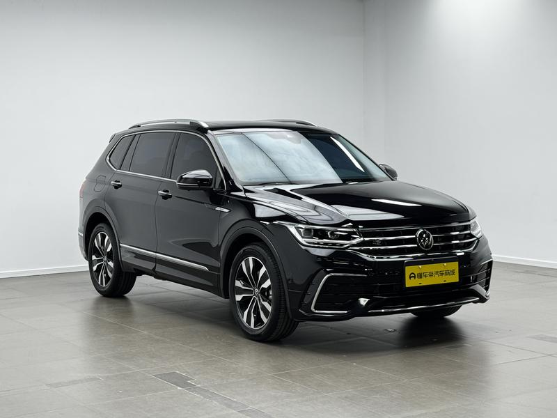 Volkswagen Tiguan L 2023
