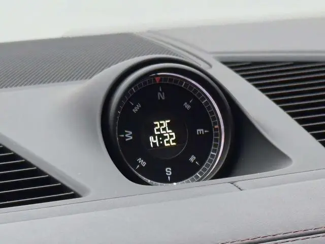 Porsche Cayenne E-Hybrid Cayenne E-Hybrid 2.0T Platinum Edition