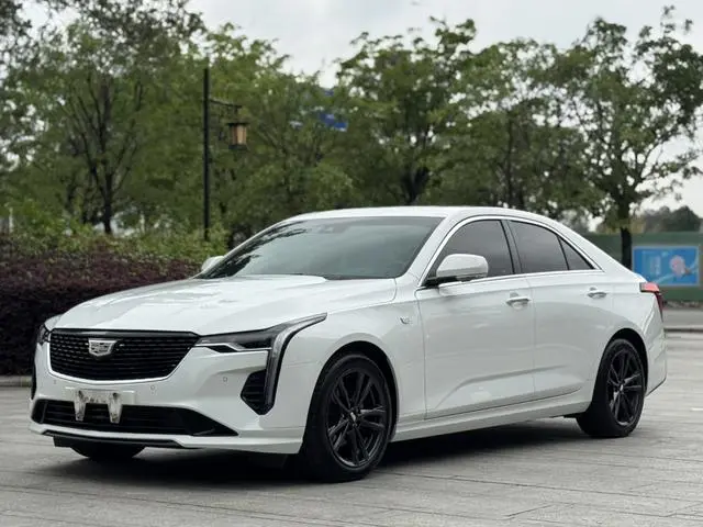 Cadillac Cadillac CT4 28T luxury