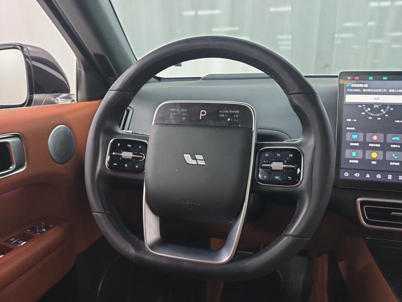 Li Auto Ideal L6 2024