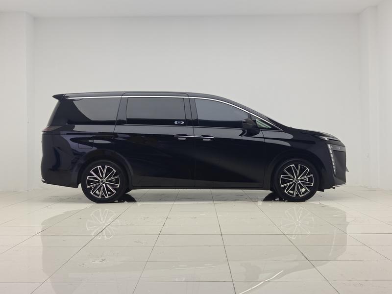 Trumpchi Trumpchi E8 2024