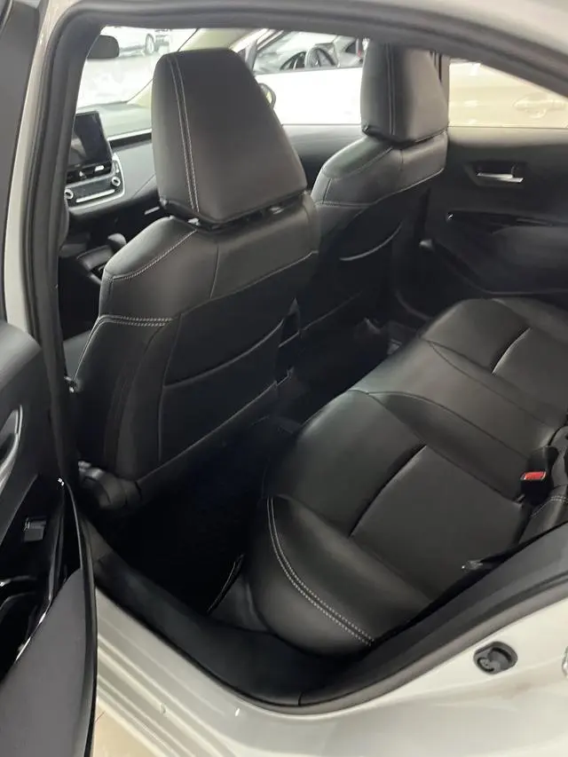 TOYOTA Asian lion 2.0L Premium Edition