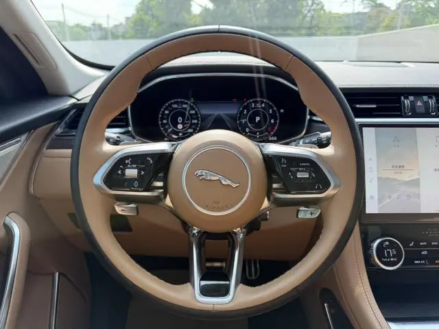 Jaguar Jaguar F-PACE P250 HSE