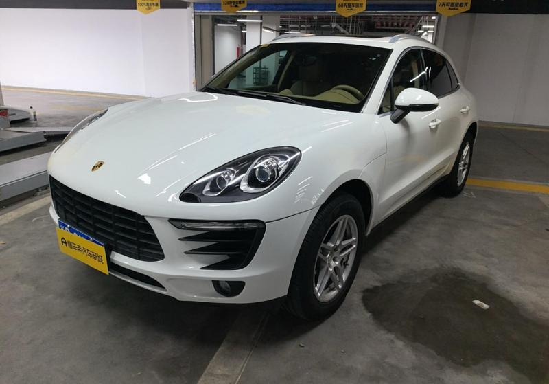 Porsche Macan 2016
