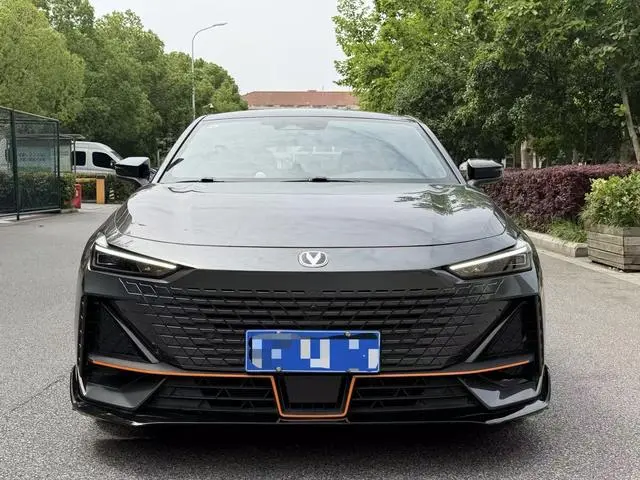 Changan Changan UNI-V 1.5T Sports version