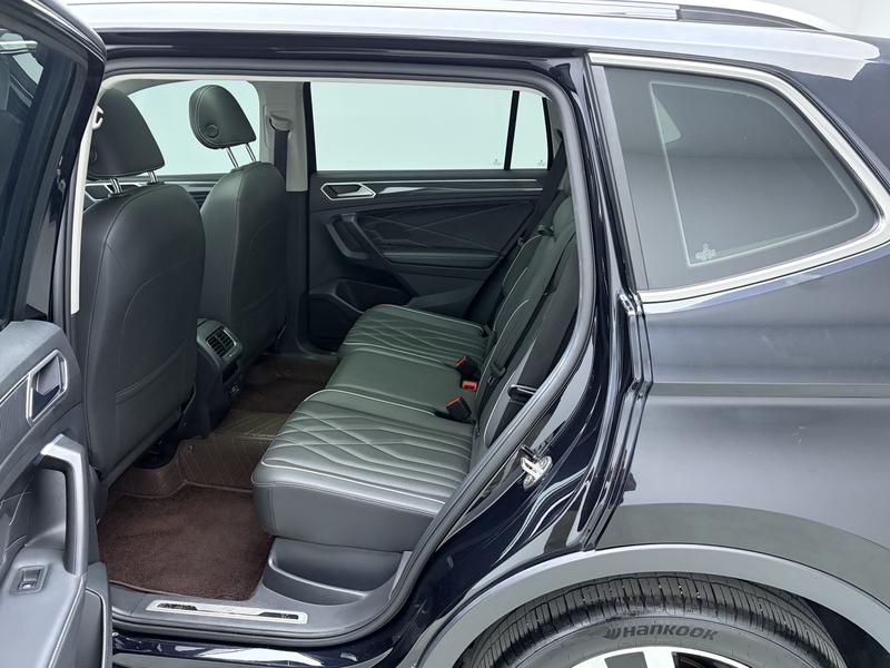 Volkswagen Tiguan L 2022