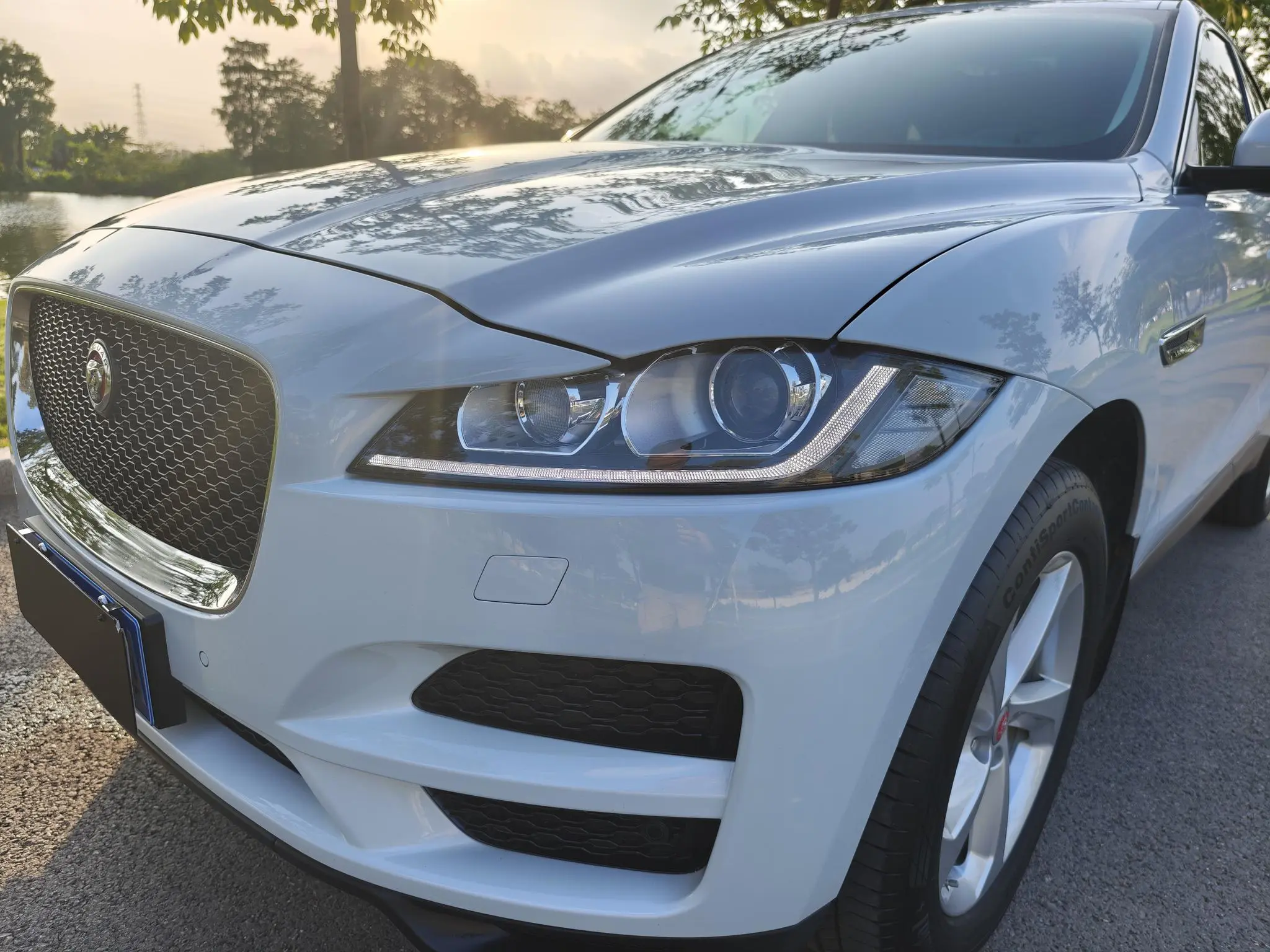 Jaguar Jaguar F-PACE 2.0T four-wheel drive Urban Exclusive Edition