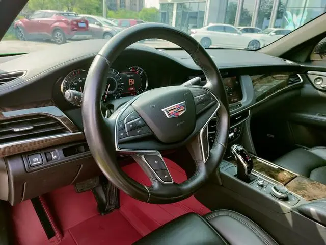 Cadillac Cadillac CT6 28T Champion Limited Edition
