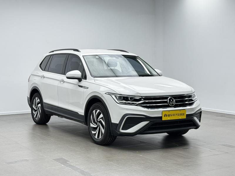 Volkswagen Tiguan L 2022