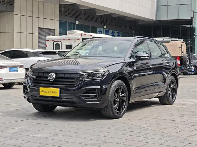 Volkswagen Touareg 3.0 TSI Ruixiang Edition Yao Black Sports Suit