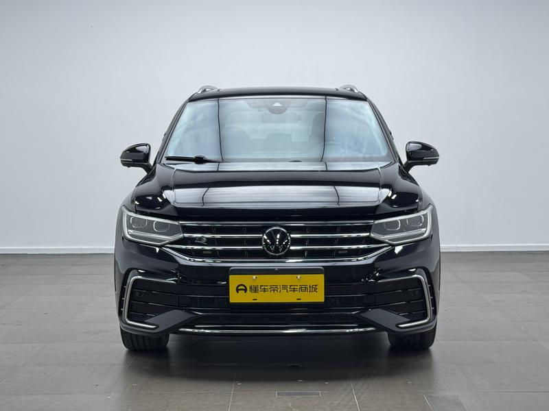 Volkswagen Tiguan L 2023