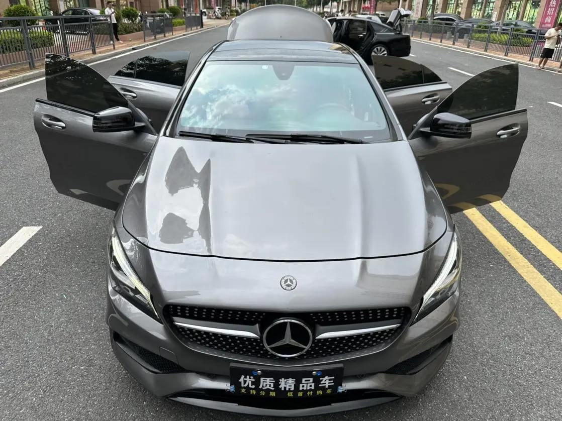 Mercedes-Benz Mercedes-Benz CLA CLA 220 4MATIC