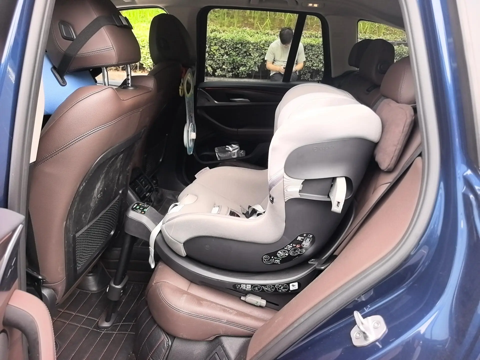 BMW BMW X3 xDrive28i M sports suit