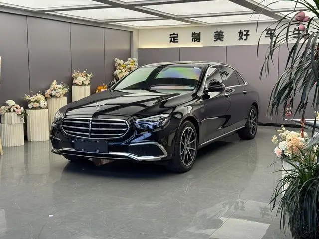 Mercedes-Benz Mercedes-Benz E-class PHEV Facelift E 350 e L sports sedan