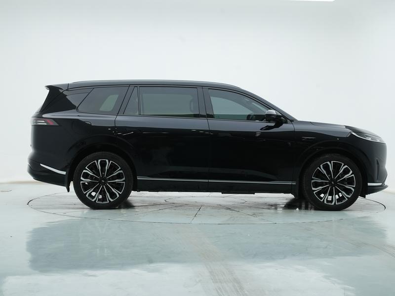 Dongfeng Yipai Eπ 008 2026