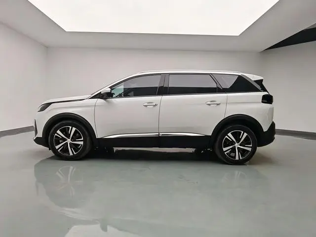 Peugeot Peugeot 5008 360THP 5-seater strength Edition